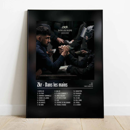 Poster Zkr - Dans les mains